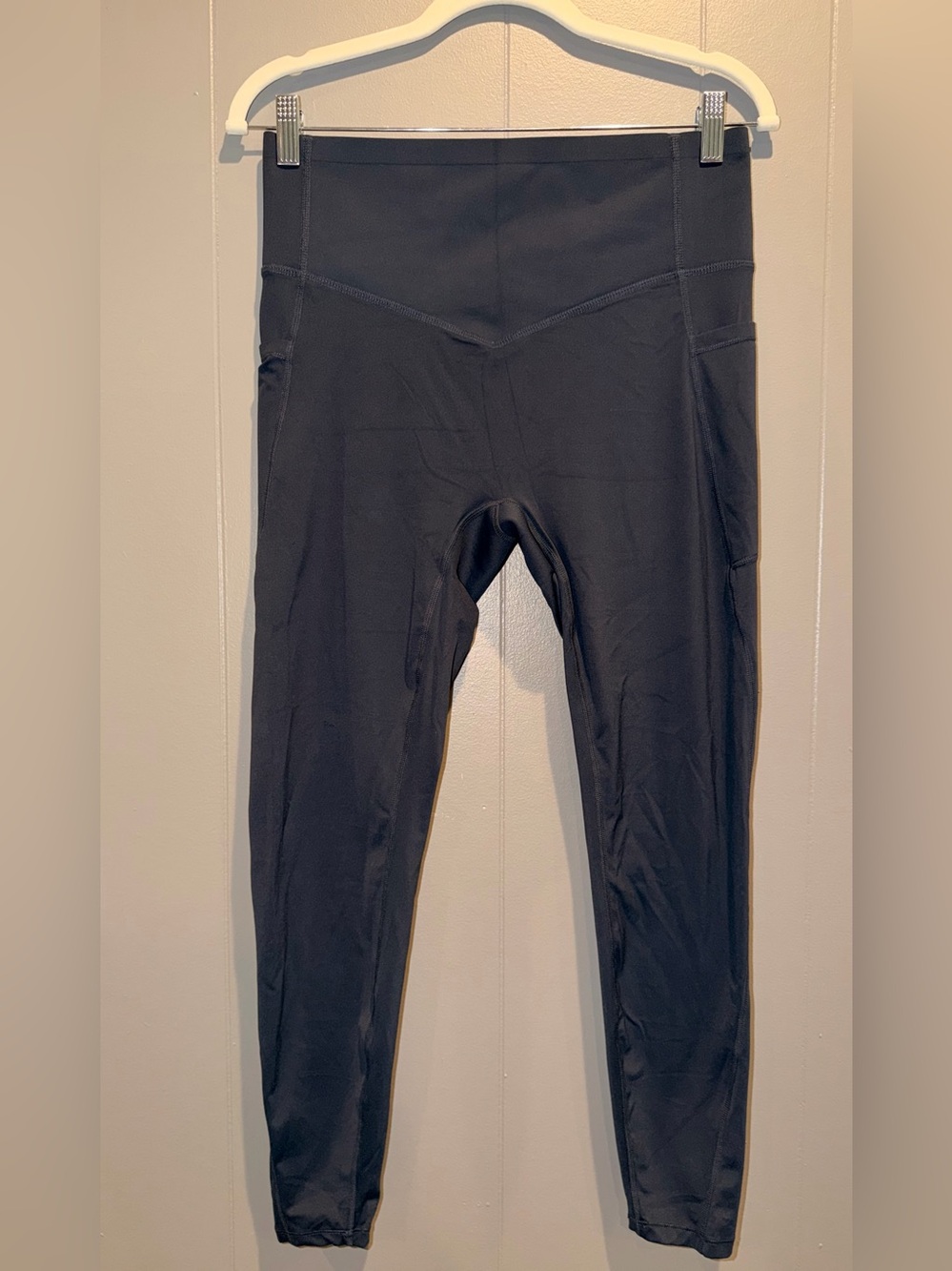Halara UltraSculpt High Waisted Scrunch Butt Lifting Tummy Control Leggings